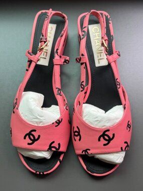 Chanel 22S Leather Slingback Sandals Pink Logo Runway Full Set Excellent Sz 39